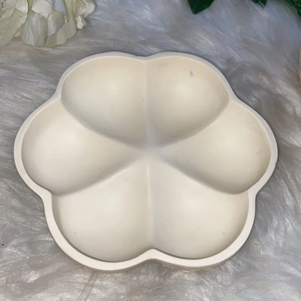 Vintage Floral Carved Ivory Dynasty Pumpkin Jewelry Box Trinket Tray